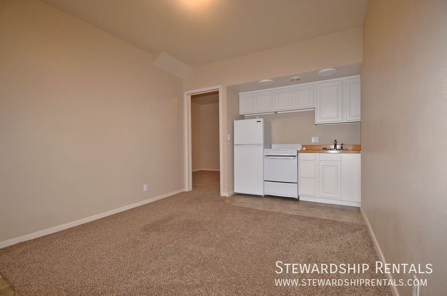 1831 Kincaid St #24 - Photo 4 of 14