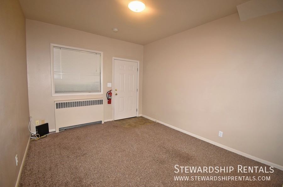 1831 Kincaid St #24 - Photo 5 of 14
