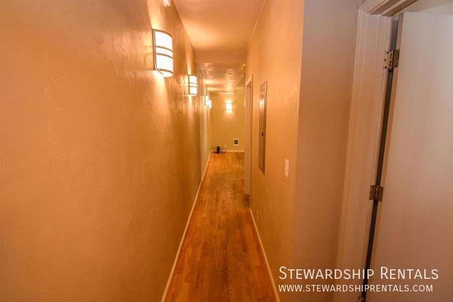 1825 Harris St #3 - Photo 6 of 17