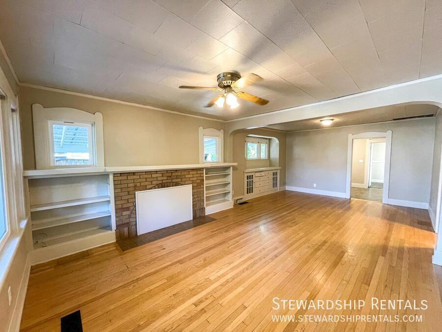 1745 Olive St - Photo 2 of 27