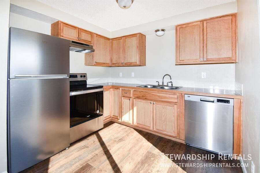 1162 Grant Aly - Photo 7 of 17