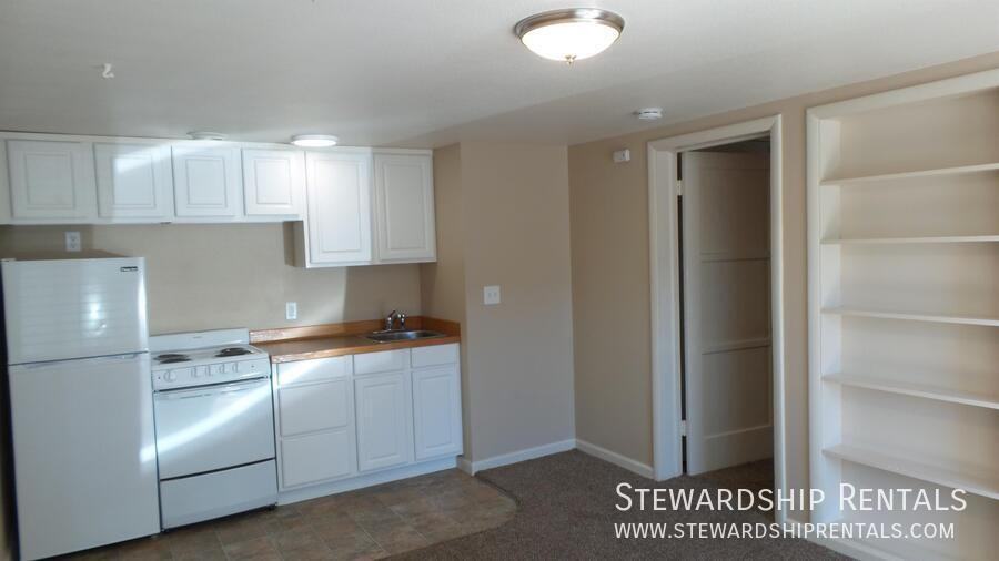 1831 Kincaid St #16 - Photo 4 of 6