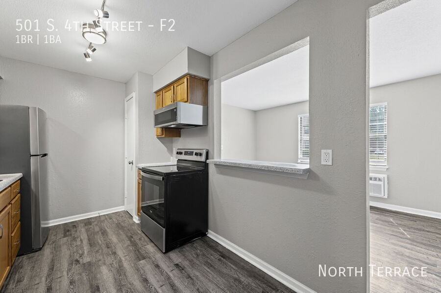 501 S 4th St #F2 - Photo 4 of 39