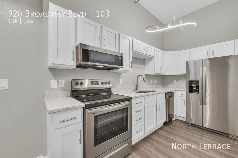 920 Broadway Blvd #103 - Photo 2 of 17