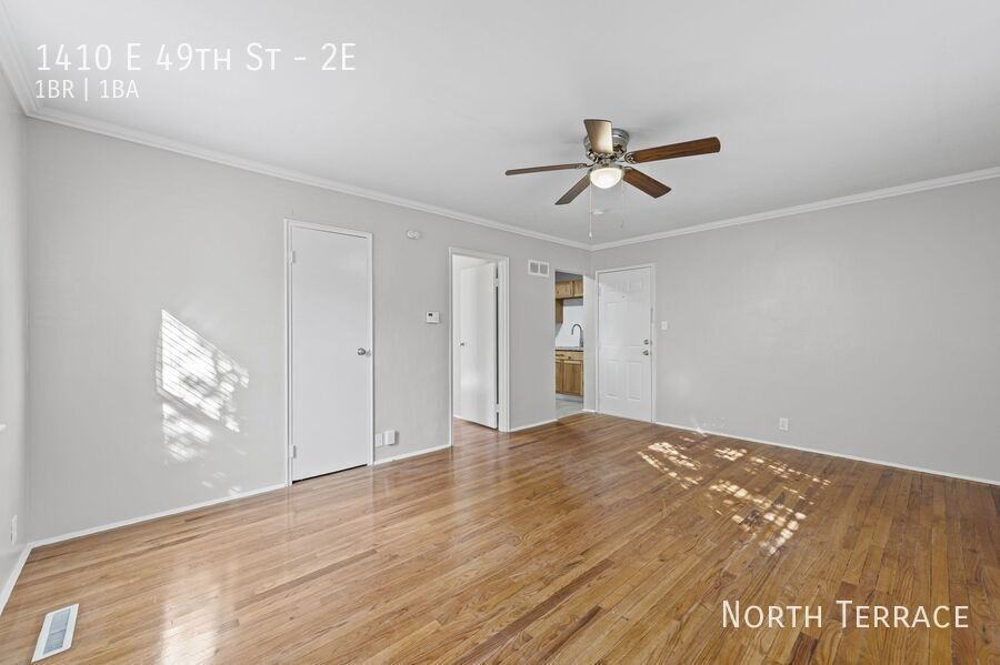 1410 E 49th St #2E - Photo 4 of 12