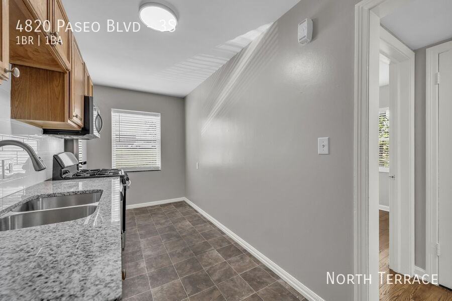 4820 Paseo Blvd #3S - Photo 4 of 12