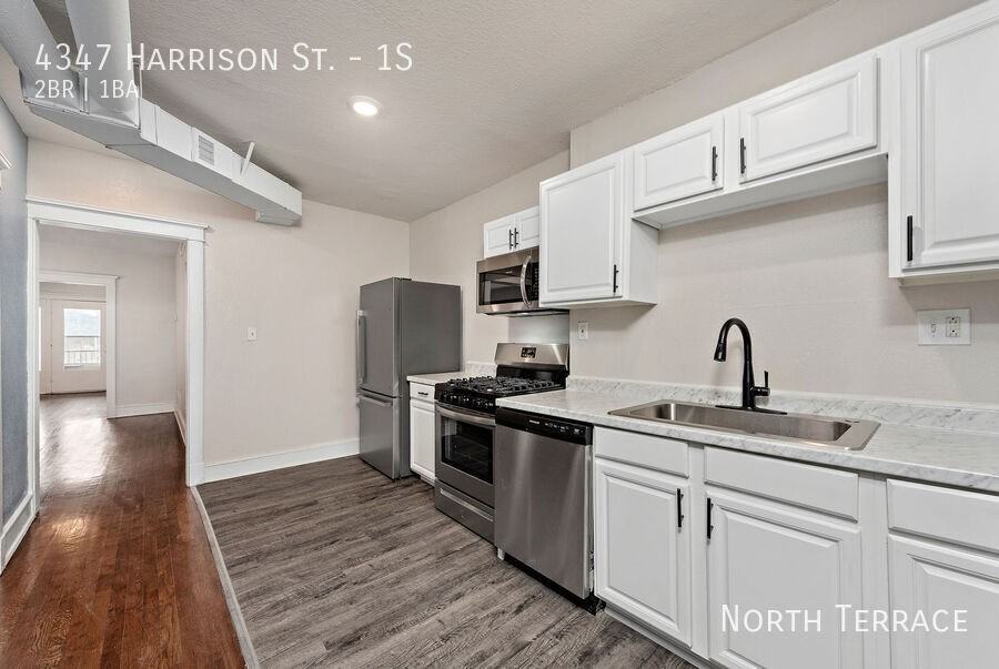 4347 Harrison St #1S - Photo 4 of 19