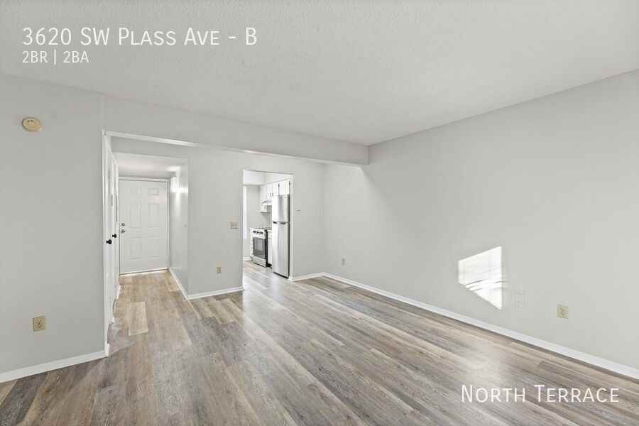 3620 Sw Plass Ave #B - Photo 7 of 28