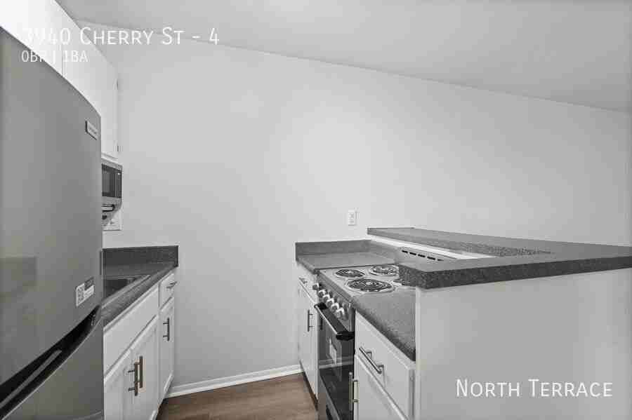 3940 N Cherry St #4 - Photo 4 of 16