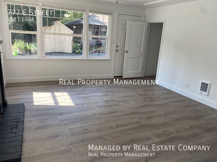 777 E St - Photo 3 of 20