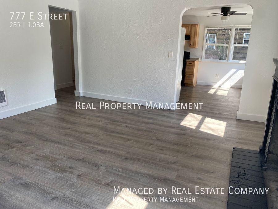 777 E St - Photo 4 of 20