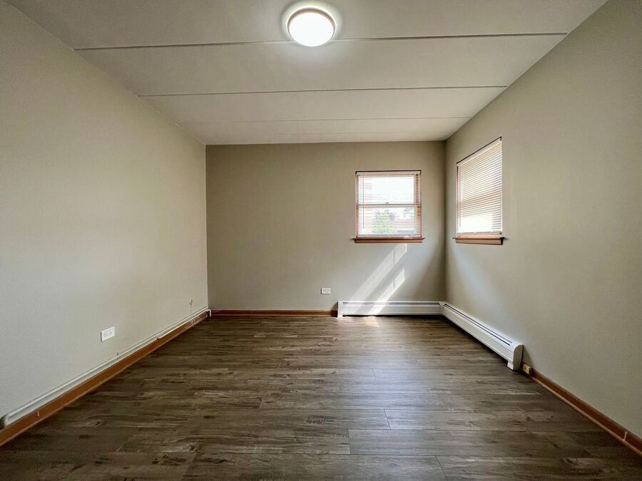 8021 W 30th St #2E - Photo 6 of 9