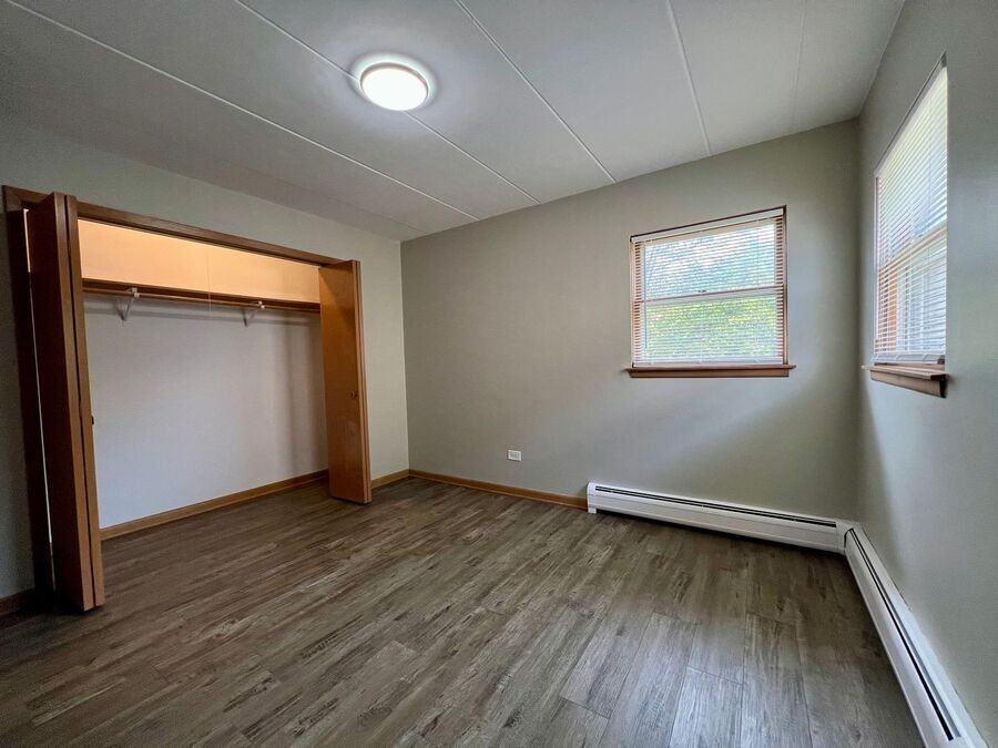 8021 W 30th St #2E - Photo 7 of 9