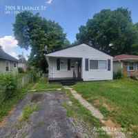 featured image of 2906 N Lasalle St