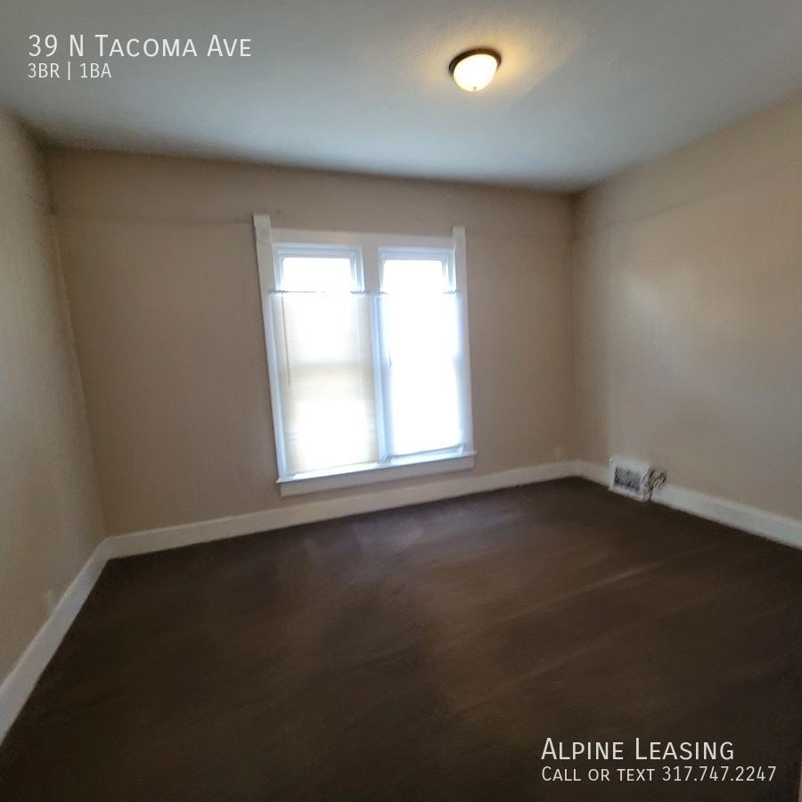 39 N Tacoma Ave - Photo 3 of 7