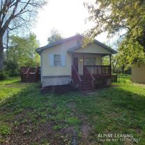 3101 S Lyons Ave - Photo 1 of 1