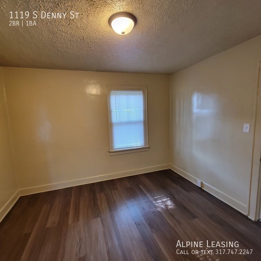 1119 S Denny St - Photo 5 of 7