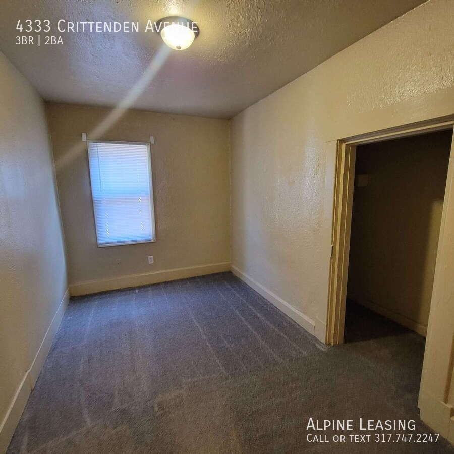 4333 Crittenden Ave - Photo 2 of 6