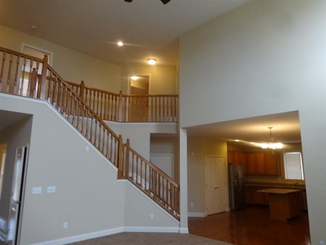 942 Mill Run Dr - Photo 2 of 18