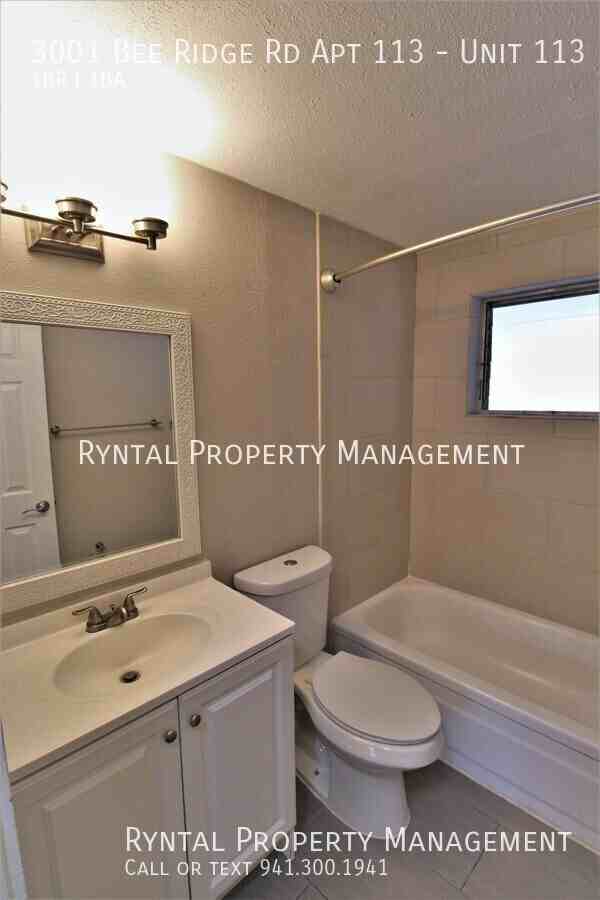 3001 Bee Ridge Rd Apt 113 #113 - Photo 7 of 18
