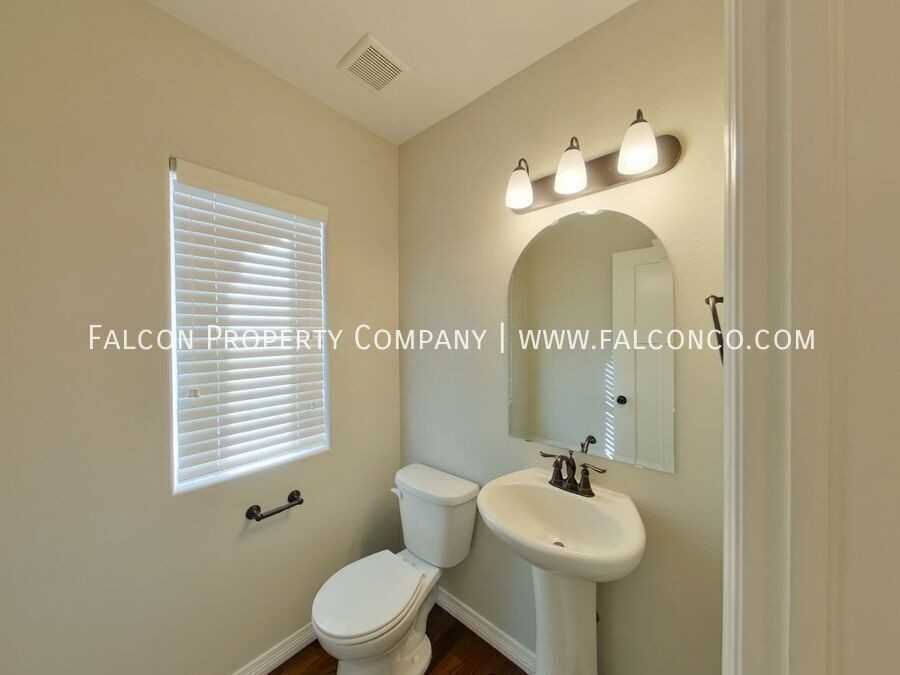 10726 Maroon Peak Way - Photo 2 of 18