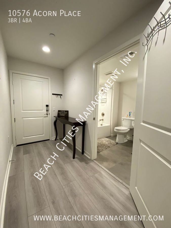 10576 Acorn Pl - Photo 5 of 50