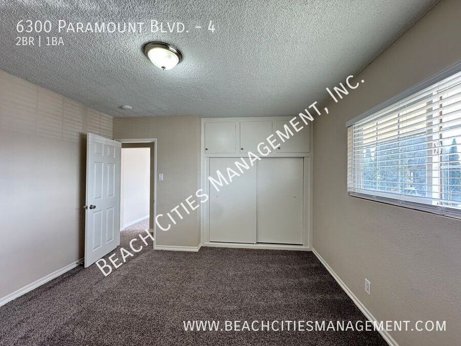6300 N Paramount Blvd #4 - Photo 2 of 16