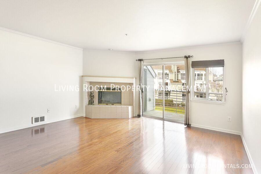 183 N Hayden Bay Dr - Photo 3 of 16