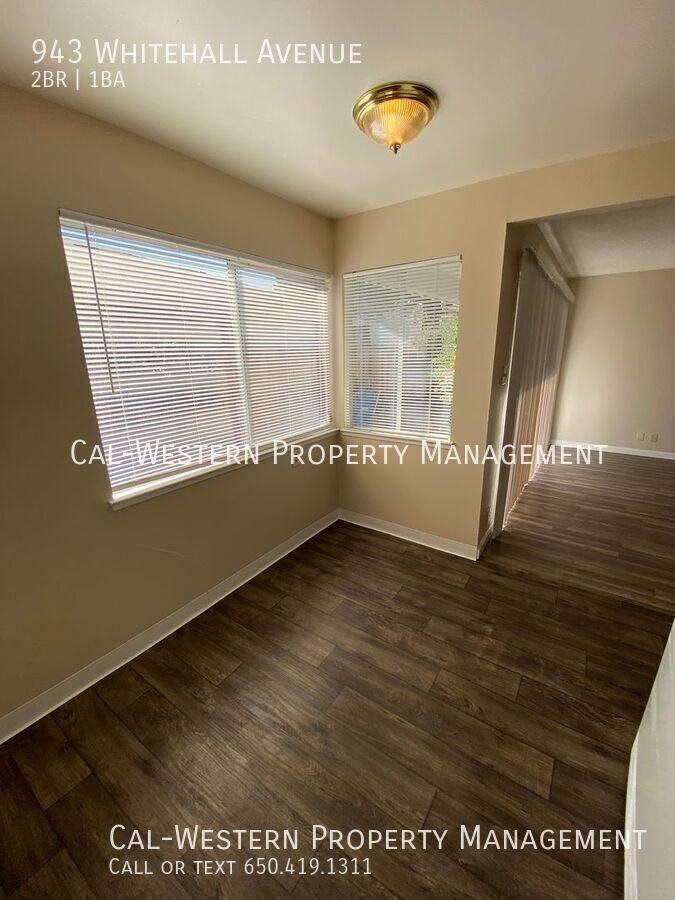 943 Whitehall Ave - Photo 3 of 14