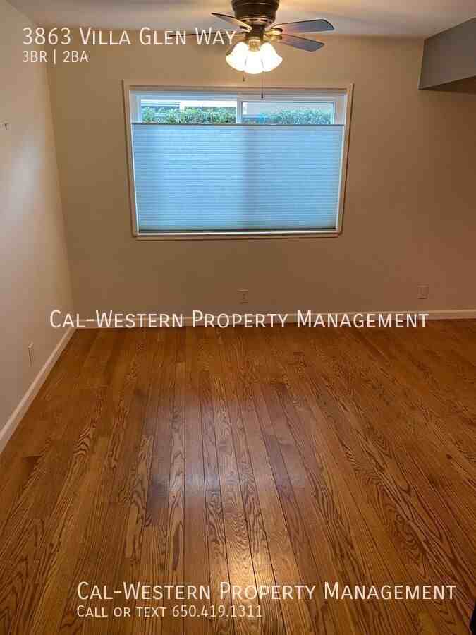 3863 Villa Glen Way - Photo 6 of 21