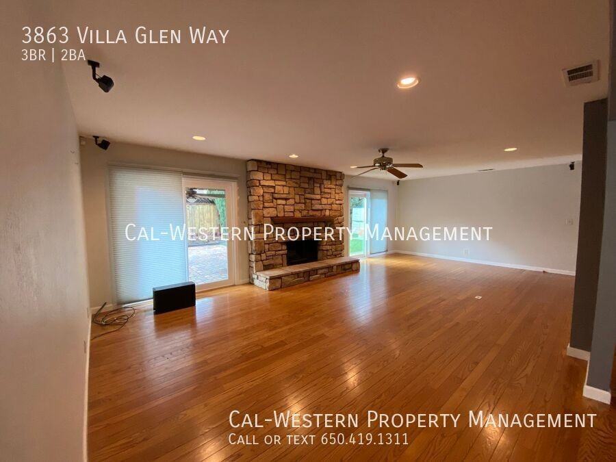 3863 Villa Glen Way - Photo 7 of 21