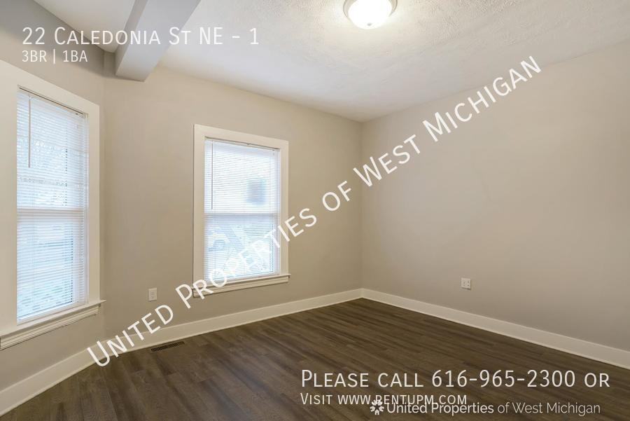 22 Caledonia St Ne #1 - Photo 2 of 16