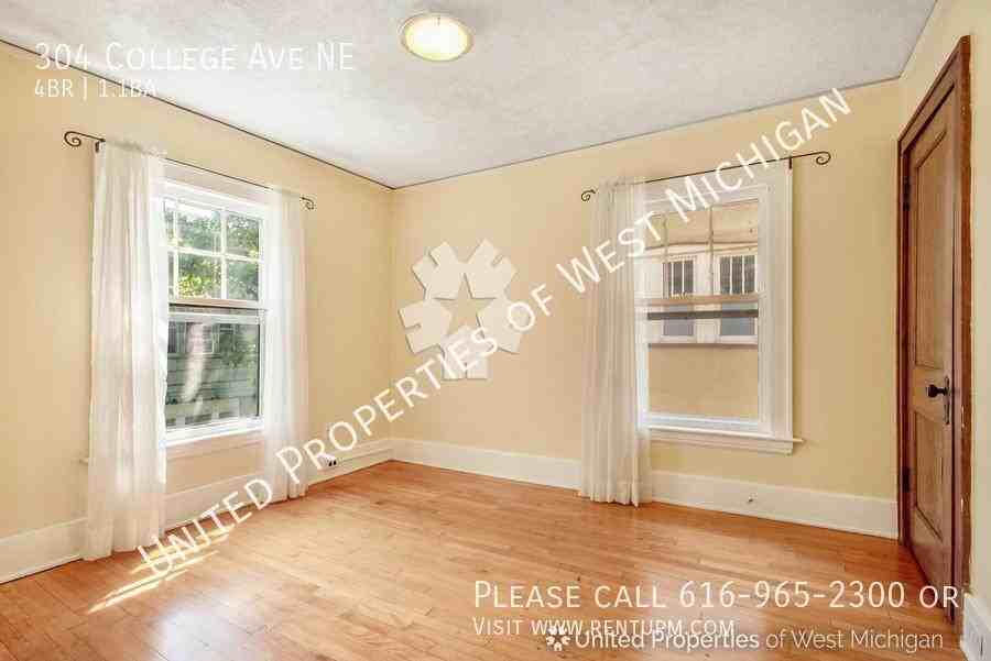 304 College Ave Ne - Photo 6 of 23