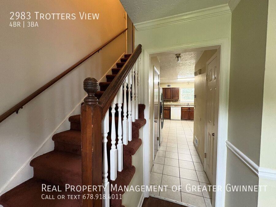 2983 Trotters View Way - Photo 6 of 10