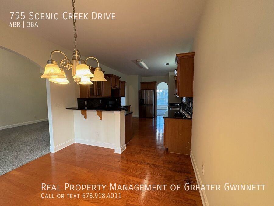 795 Scenic Creek Dr - Photo 6 of 12