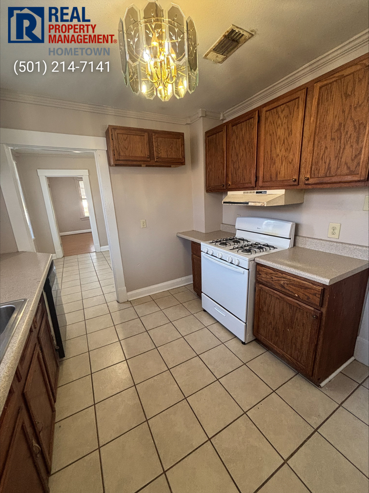 316 Garden St - Photo 4 of 11