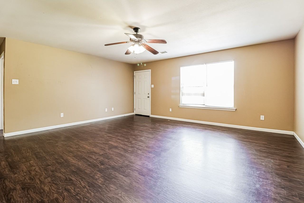 3909 Tates Mill Rd #4B - Photo 6 of 19