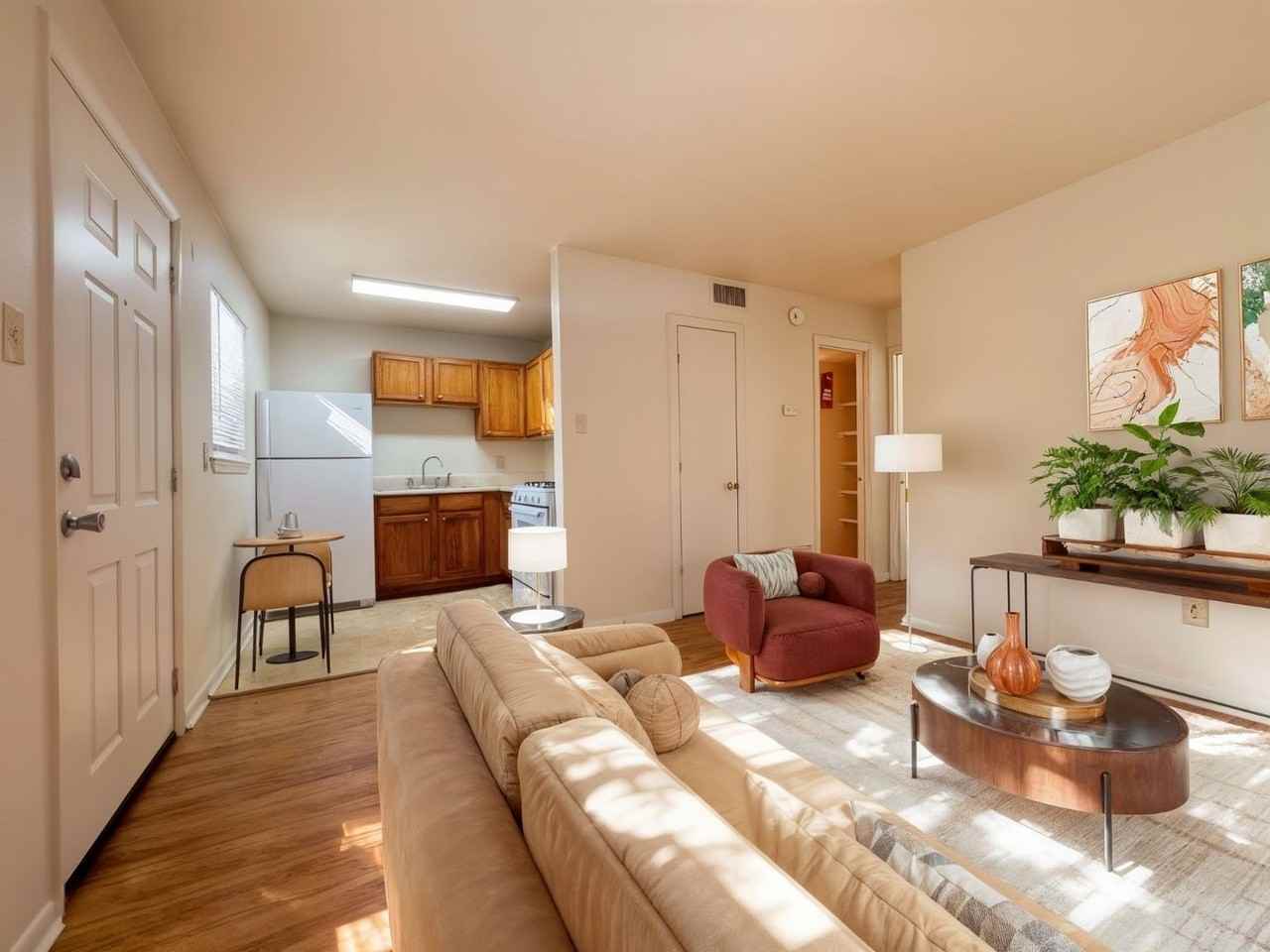 3415 Town Country Ave #A10 - Photo 4 of 7