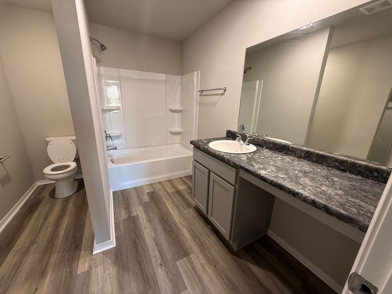 6153 Discovery Trl - Photo 2 of 12