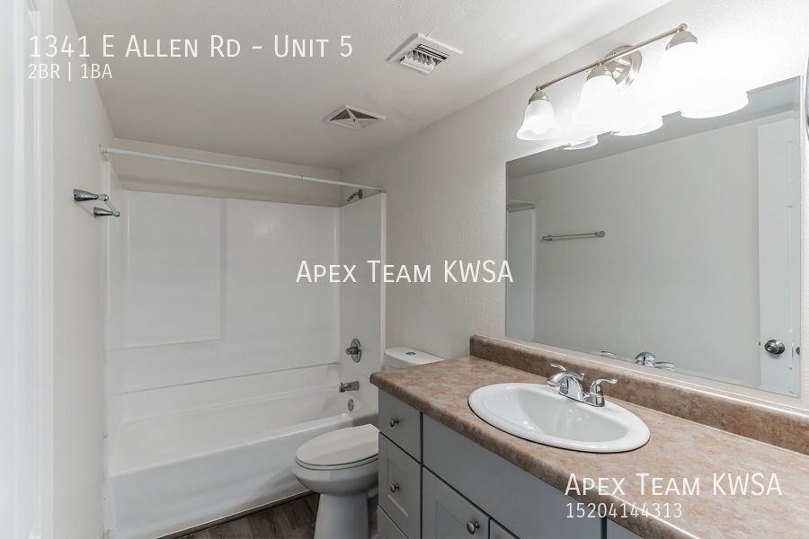 1341 E Allen Rd #5 - Photo 7 of 31