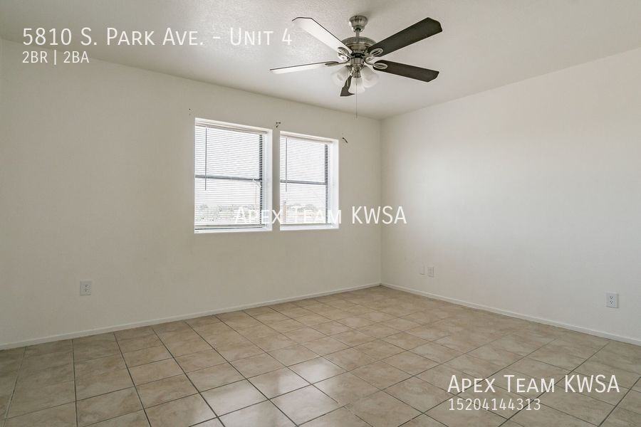 5810 S Park Ave #4 - Photo 4 of 25