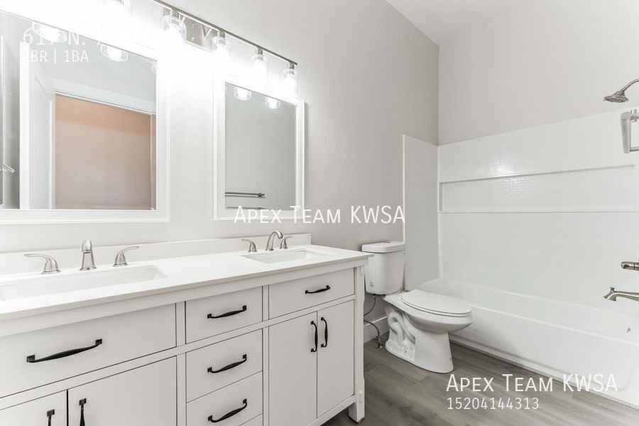617 N 7th Ave - Photo 5 of 44