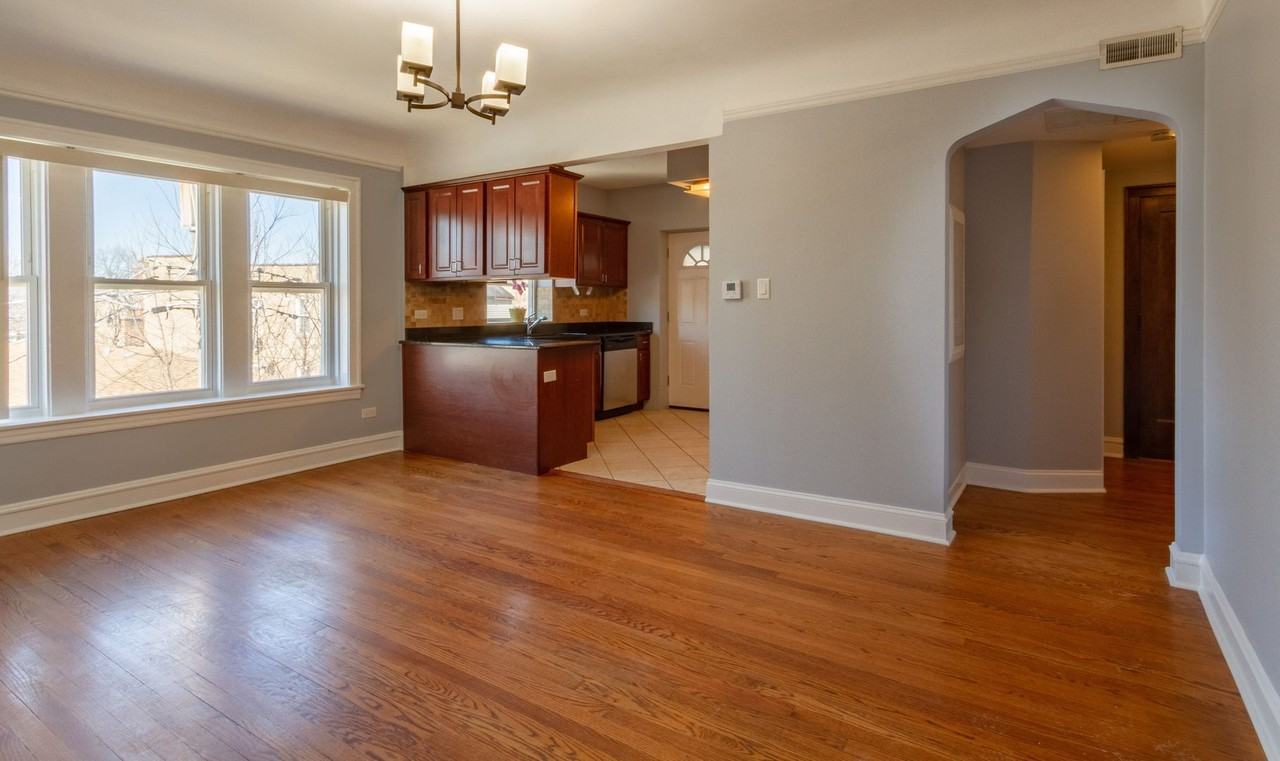 5726 N Mozart St #1A - Photo 3 of 15