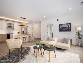 4713 N Clark St #307 - Photo 1 of 1