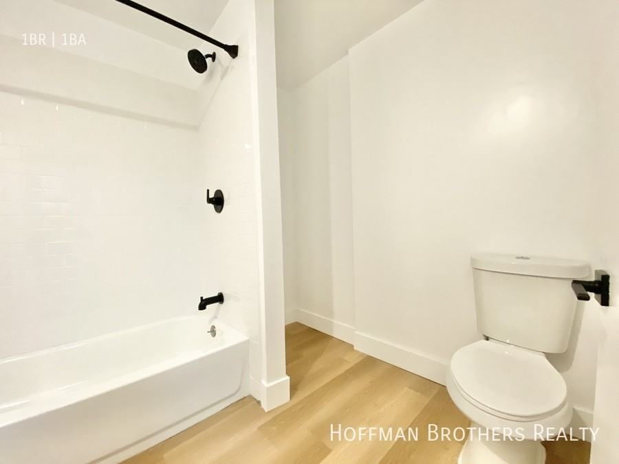 136 S Oxford Ave #3 - Photo 6 of 6