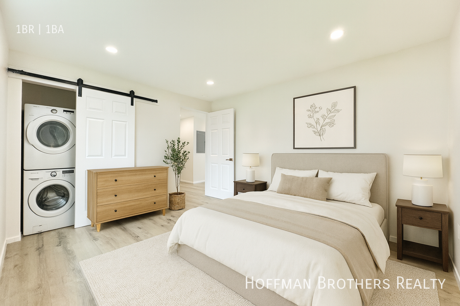 14615 Gilmore St #2 - Photo 7 of 8