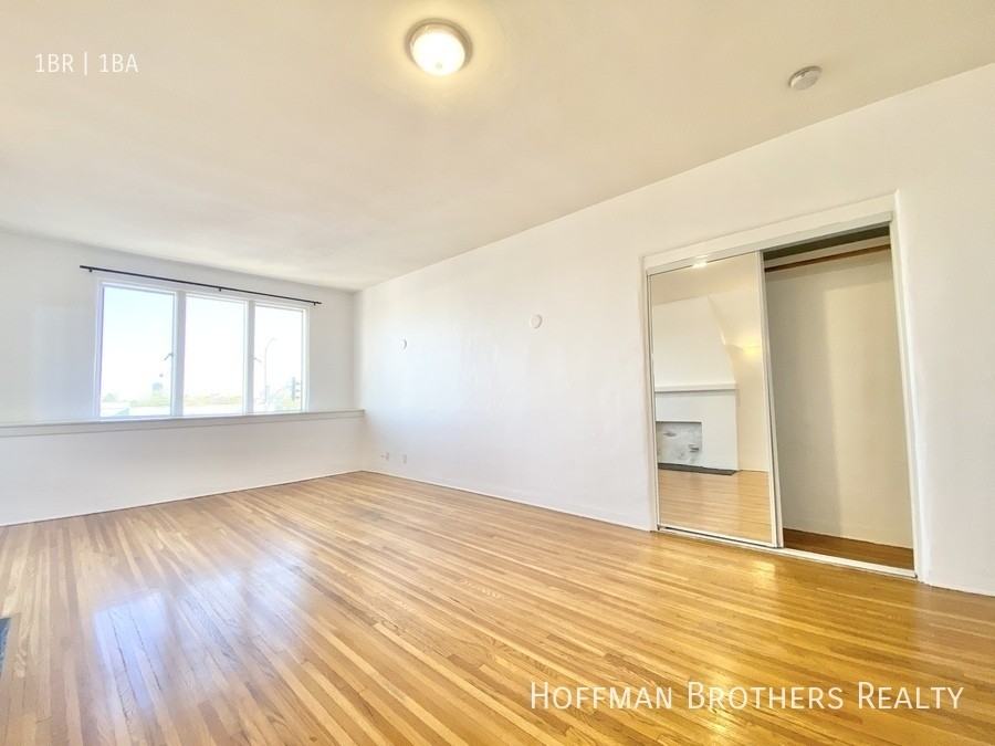 7575 Melrose Ave #3 - Photo 6 of 10