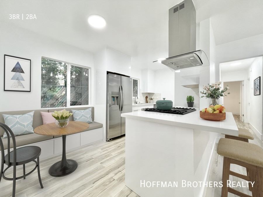 634 Flower Ave #2 - Photo 2 of 15