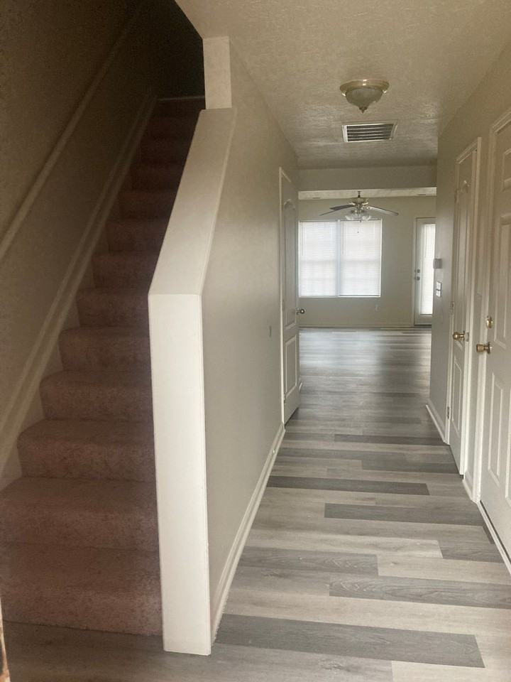 Baybrook Circle - Photo 2 of 12