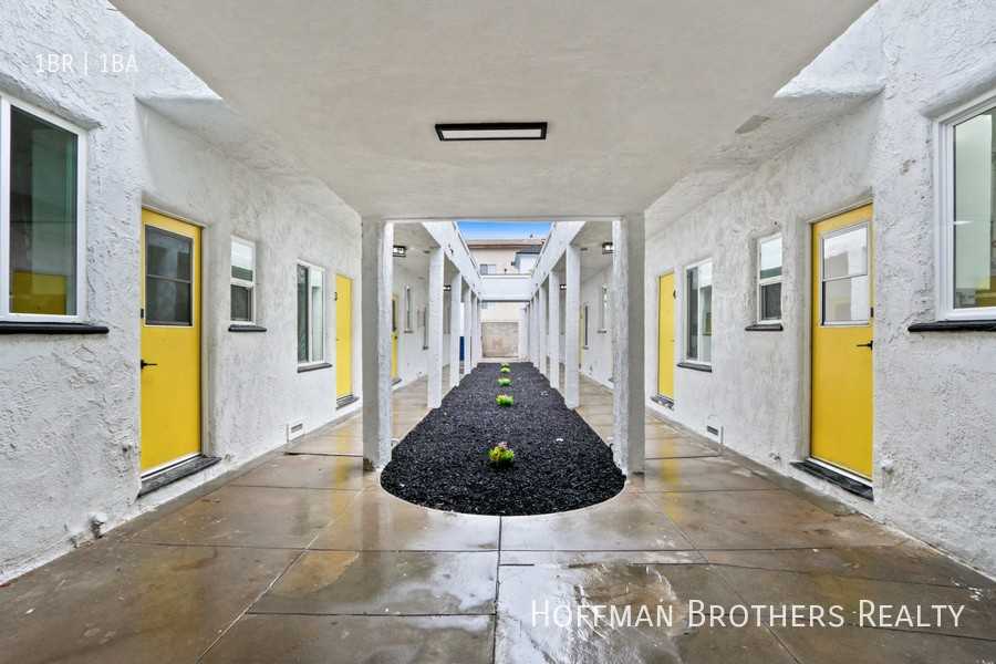 201 N Normandie Ave #13 - Photo 7 of 16